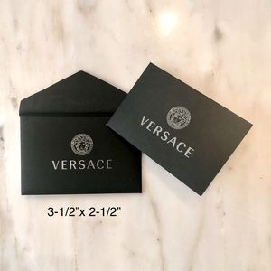 VERSACE Product Authentication with Envelope